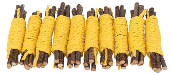 10 Stück Hamster-Kaustäbchen aus Apfelzweigen und Papierseil als Bissspielzeug für Kaninchen und Chinchilla – Bild 1 von 1