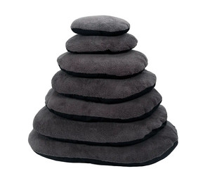 Produktbild von 51 Degrees North Sheep ovales Hundekissen Grau Schwarz 60x40 cm