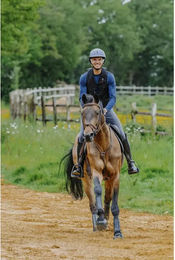 Produktbild von Airbag-Weste Reiten Damen Equithème Air2
