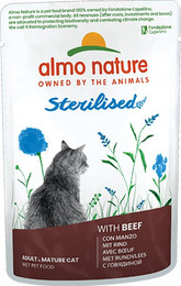 Produktbild von Almo Nature Holistic Sterilised Nassfutter mit Rind für Katzen - 30 x 70 g