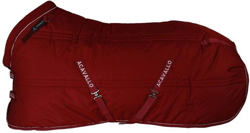 Acavallo Pferdedecke Stable Rug 600D Ripstop mit 500g Füllung und Fleece-Halsumfang in Bordeaux Rot Größe 145 - 500 g – Bild 1 von 4