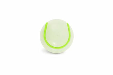 Produktbild von AFP K-Nite Glowing Chew Ball Hundespielzeug aus Gummi in Weiß und Grün