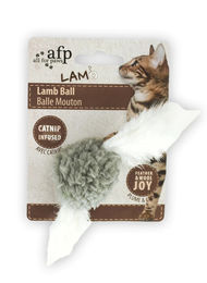 AFP Katzenspielzeug Lambswool Lamb Ball aus Wolle mit Katzenminze und Vogelstimme in Bunt und Grau – Bild 1 von 11