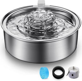 AIMAX Trinkbrunnen für Katzen und Hunde aus Edelstahl mit 2L Fassungsvermögen und Aktivkohlefilter, Automatischer Wasserspender mit ultra leiser Pumpe, Silber – Bild 1 von 4