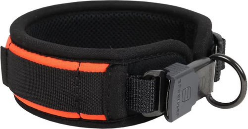 Produktbild von AKAH Comfort Plus Hundehalsband wasserfest aus Edelstahl in Schwarz Orange Größe M