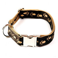 Produktbild von Alu-Max Hundehalsband aus wasserabweisendem Nylon in Braun mit Beige Pfötchen 30-50cm