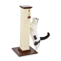 Produktbild von Amazon Basics Großer Kratzbaum aus Holz für Katzen in Braun und Beige