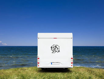 Produktbild von Amberdog Wandtattoo Bergamasker Kopf Auto Wohnmobil Aufkleber Weiß 30cm