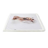 Produktbild von AniOne Katzendecke mit realistischem Katzengesicht Print aus Polyester in Weiß