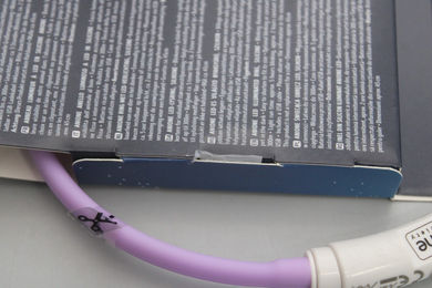 AniOne LED-Leuchtring aus Silikon S-M Lila – Bild 1 von 5