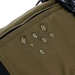 Produktbild von AniOne Wintermantel Tristan mit Geschirr aus wasserabweisendem Polyester 32 cm