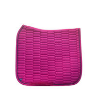 Produktbild von Anky Dressurschabracke aus Kunstleder in Pink