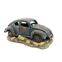 Produktbild von aquatlantis Oldtimer Zierfigur und Höhle aus Kunstharz für Fische
