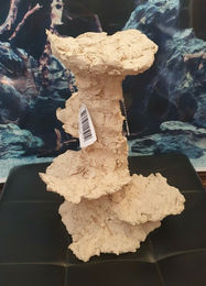 Produktbild von ARKA Riffsäule schmal aus Riffkeramik für Meerwasser Aquarium 21x20x31cm beige