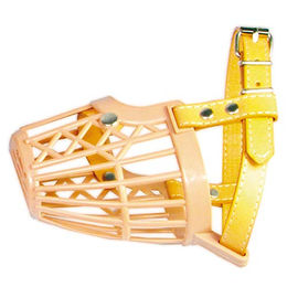 Produktbild von Arquivet Maulkorb aus Kunststoff und Leder 6,5 cm x 7,8 cm x 9,8 cm