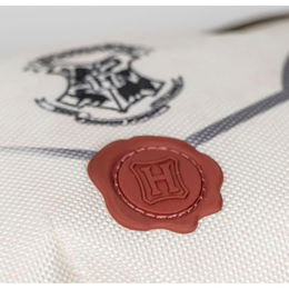 Artesania Cerda Harry Potter Hundespielzeug Plüsch in Beige und Weiß mit Letter of Acceptance to Hogwarts Aufschrift – Bild 1 von 3