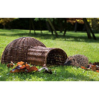 Produktbild von Aumüller Igelhaus aus Weide als natürlicher Rückzugsraum für Igel und Kaninchen in Braun