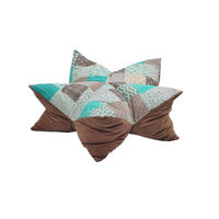 Produktbild von Aumüller Sternenkissen Patchwork Grün Bunt Liegekissen aus Baumwolle für Hunde und Katzen 85 cm