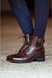 Produktbild von B Vertigo Jodhpur Jupiter Damen Reitstiefeletten aus Leder Braun Größe 42