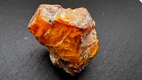 Produktbild von Baltischer Bernstein mit Inklusen 16,8g Art.2106