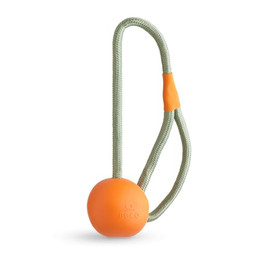 Produktbild von Beco Hundespielzeug Naturkautschukball mit Seil Orange