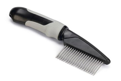 Produktbild von Beeztees Fellkamm mit rotierenden Zinken