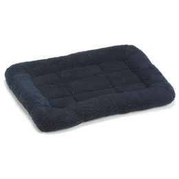 Produktbild von Beeztees Lammfellbettchen 49x36x8 cm blau