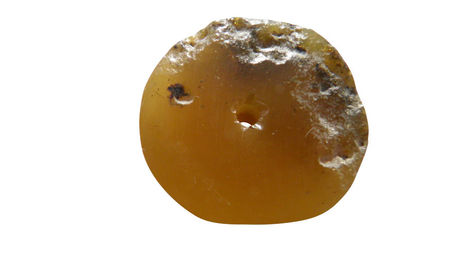 Produktbild von Bernsteinanhänger mit Inklusen Mühlenstein Bernsteinknopf