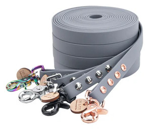 Produktbild von Biothane Schleppleine Light Grey 20mm 5m mit goldenem Bolzenkarabiner - 5 m