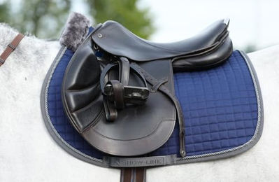 Produktbild von Bucas Show-Line Saddle Pad - Jump