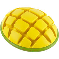 Produktbild von Bark Hundespielzeug Mango aus Gummi mit Quietschfunktion Gelb Grün