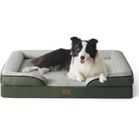 Produktbild von BEDSURE Ergonomisches Hundesofa aus Flanell für alle Altersstufen in Grün 89 x 63 cm