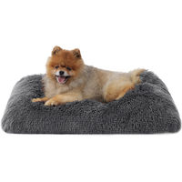 Produktbild von BEDSURE Hundekäfigmatte aus Sherpa-Plüsch Grau Größe S OEKO-TEX Standard 100