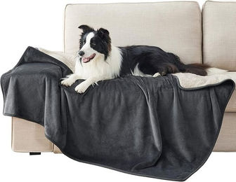 Bedsure wasserdichte Hundedecke mit Sherpa-Fleece für große Hunde und Katzen, Dunkelgrau, 152 x 127 cm – Bild 1 von 1