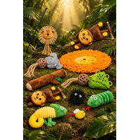 Produktbild von Beeztees Dschungel Noeki Katzenspielzeug aus Plüsch mit Katzenminze Gelb 19x8x2 cm