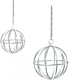 Produktbild von Beeztees Heuraufe Futterball aus Metall für Kaninchen und Nager in Silber und Grün Durchmesser 12 cm