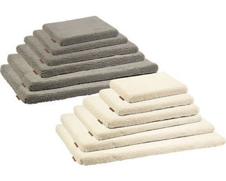 Beeztees Hundekissen Ito aus Memory Foam grau 49 x 36 x 4 cm – Bild 1 von 3