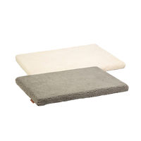 Produktbild von Beeztees Hundekissen Ito mit Memory Foam grau 78 x 55 cm