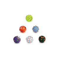 Produktbild von Beeztees Hundespielzeug Ball Alix aus Kunststoff für Welpen und kleine Hunde bunt