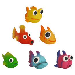 Beeztees Hundespielzeug Fisch aus Latex mit Quietschfunktion in Bunt – Bild 1 von 2