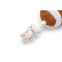 Produktbild von Beeztees Hundespielzeug Rugbyball mit Seil aus Plüsch Braun Weiß