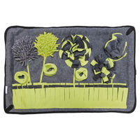 Produktbild von Beeztees Intelligenzspielzeug Schnüffelmatte Flora aus Plüsch in Bunt für Hunde