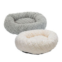 Produktbild von Beeztees Katzenbett Levisa Plüsch Beige