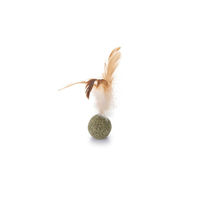 Produktbild von Beeztees Katzenspielzeug Catnip Ball mit Federn aus Naturmaterial 12 cm