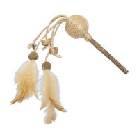 Produktbild von Beeztees Katzenspielzeug Juto Spielball mit Federn, Katzenminze und Matatabi in Beige und Braun