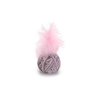 Produktbild von Beeztees Katzenspielzeug Wolle Ball mit Feder Ming Rosa-Grau mit Catnip