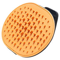 Produktbild von Beeztees Kitten Massagebürste Terra aus Silikon in Orange