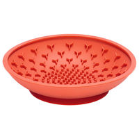Produktbild von Beeztees Leckmatte Schale aus Silikon für Hunde in Rot