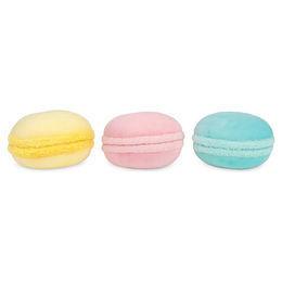 Beeztees Macaron Hundespielzeug aus buntem Plüsch – Bild 1 von 1