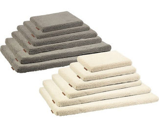 Beeztees Orthopädisches Hundekissen Ito aus Memory Foam Grau 109 x 69 x 5 cm – Bild 1 von 4